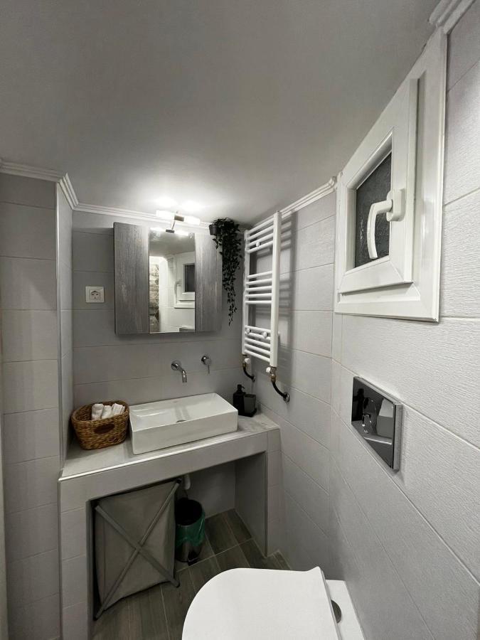 Ferienwohnung Modern Flat Ag. Dimitriou Thessaloniki Exterior foto
